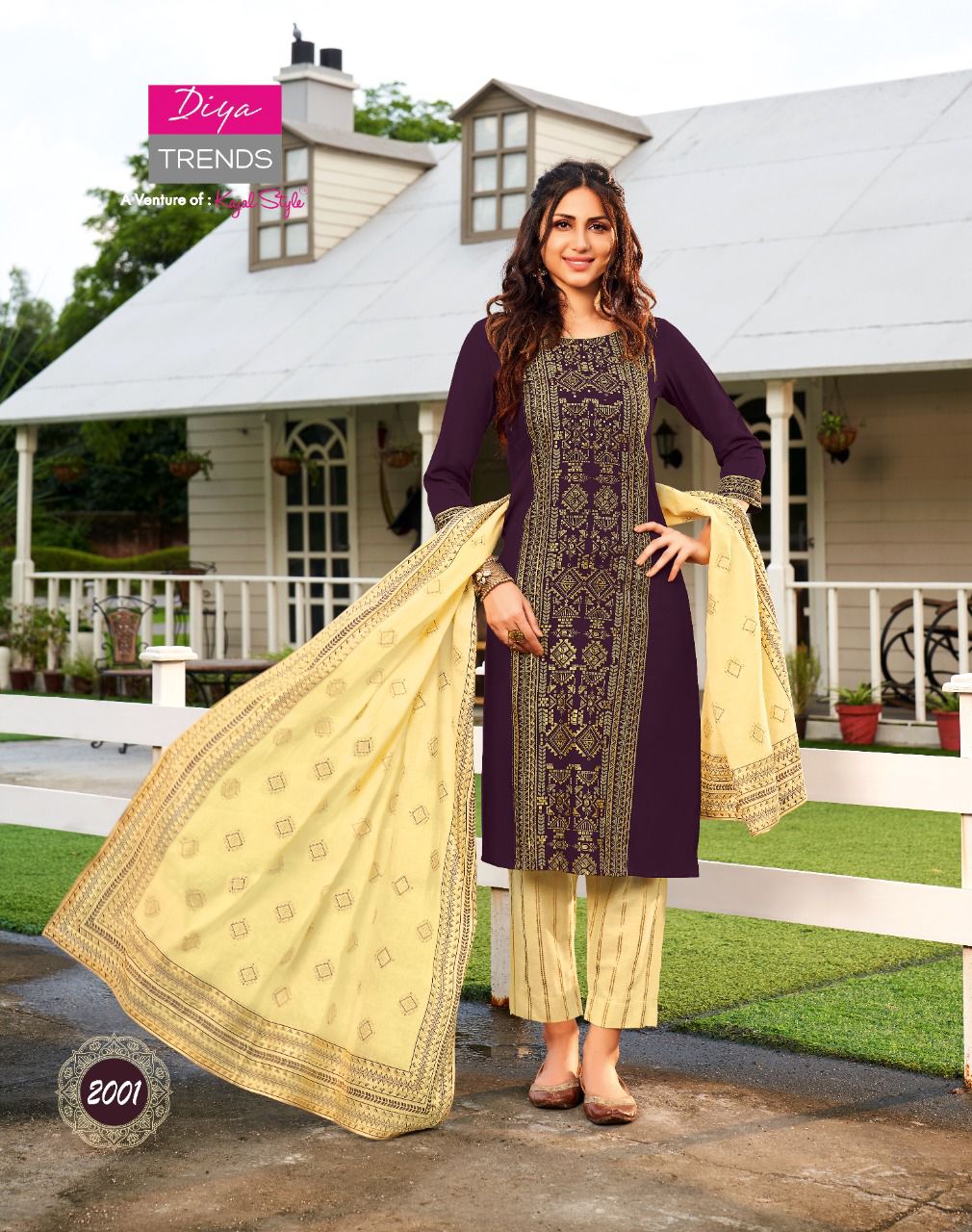 Odhani 2 Embroidery Ethnic Wear Kurti With Pant And Dupatta Latest Collection
